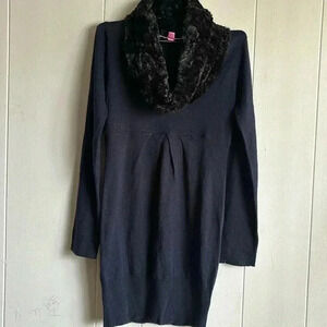 Navy sweater dress with black fur neck